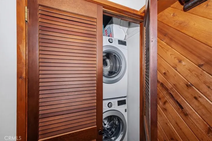 Washer and dryer included