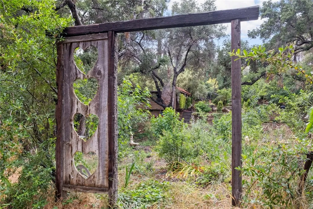 42185 Oak Canyon, Hemet - 10 Acres