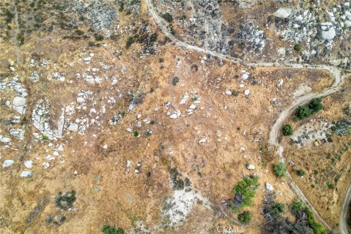 42185 Oak Canyon, Hemet - 10 Acres