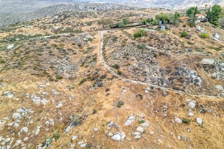 42185 Oak Canyon, Hemet - 10 Acres