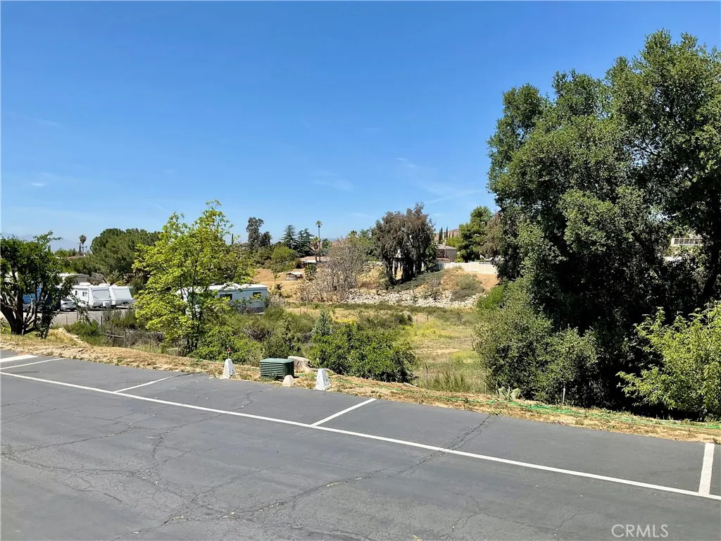 View’s neighborhood