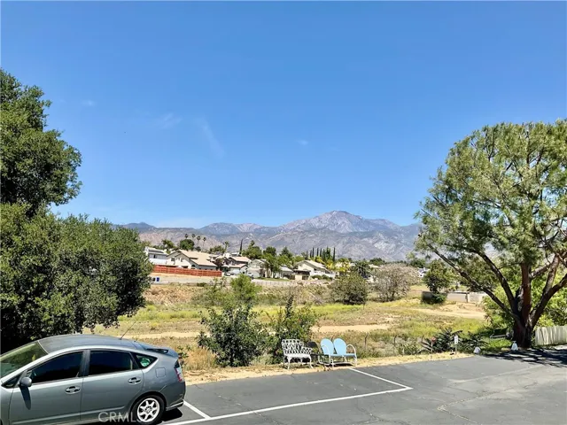 Views neighborhood
