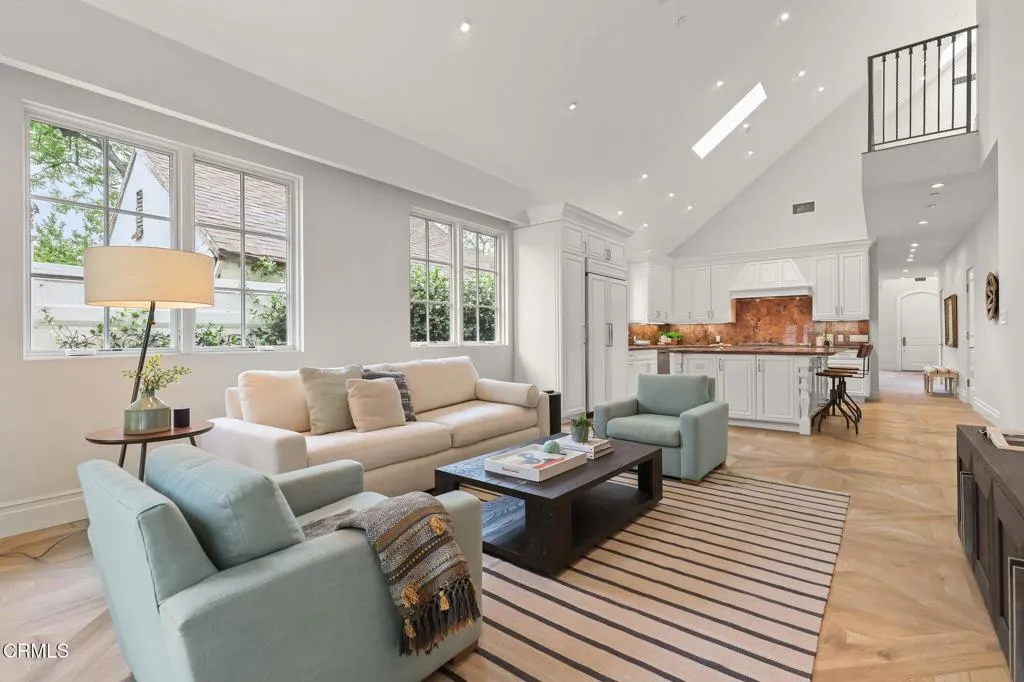 16-web-or-mls-314 S Orchard Dr_MEDIA360V
