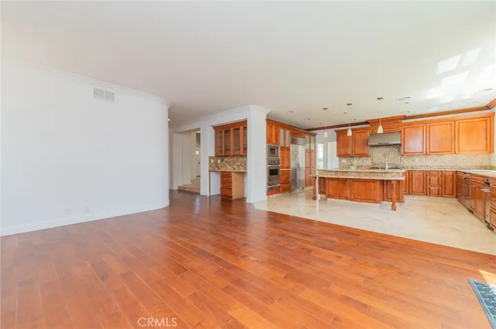13252 Tiburon Way, Tustin, California 92782