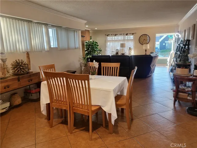 Dining Room/Living Room