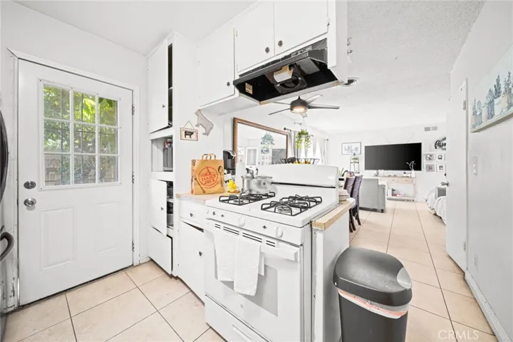 812 N Mallard, Orange, California 92867