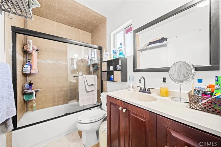 812 N Mallard, Orange, California 92867
