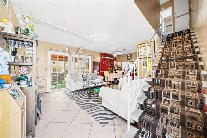 812 N Mallard, Orange, California 92867
