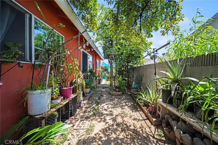 812 N Mallard, Orange, California 92867