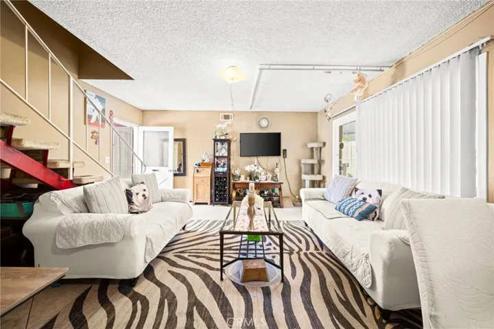 812 N Mallard, Orange, California 92867