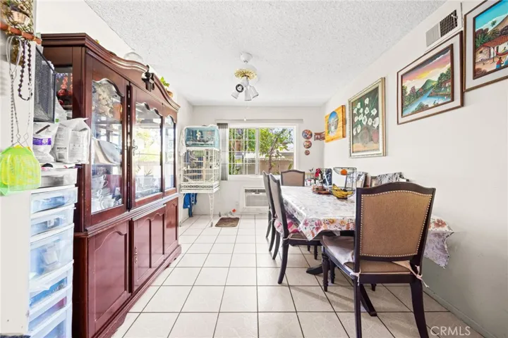 812 N Mallard, Orange, California 92867