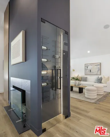 5900 Nita Avenue, Woodland Hills, California 91367