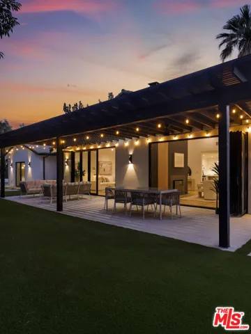 5900 Nita Avenue, Woodland Hills, California 91367