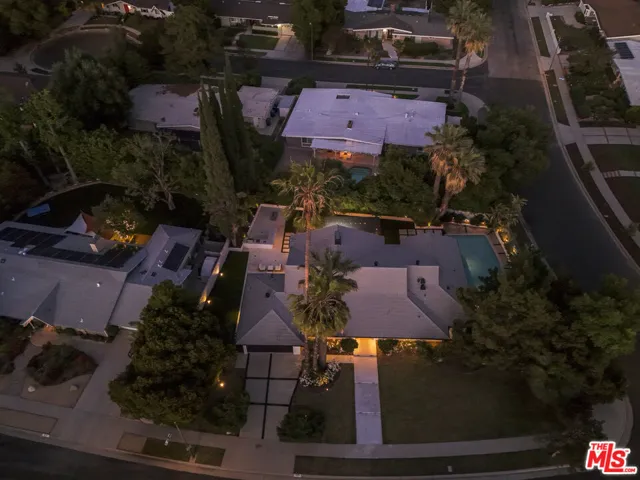 5900 Nita Avenue, Woodland Hills, California 91367