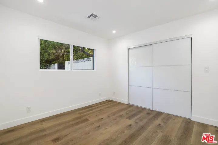 5900 Nita Avenue, Woodland Hills, California 91367