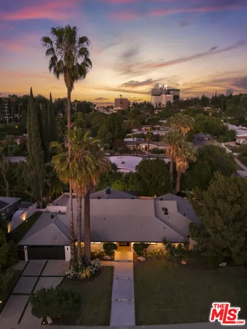 5900 Nita Avenue, Woodland Hills, California 91367