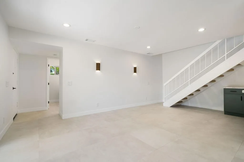 22-web-or-mls-DFCatalina_OPMG_0426_022​​‌​​​​‌​​‌‌​​‌​​​‌‌​​​‌​​‌‌​​‌‌​​‌‌​​​​