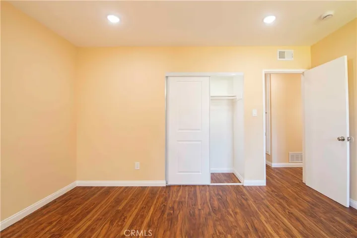 7630 Minstrel, Canoga Park, California 91304