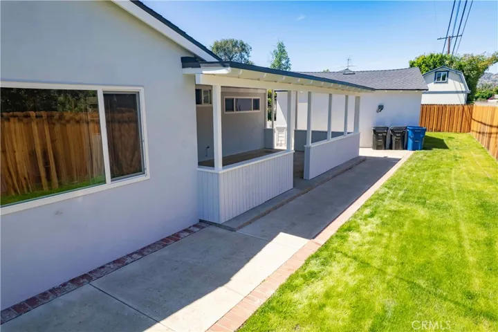 7630 Minstrel, Canoga Park, California 91304