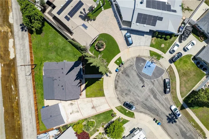 7630 Minstrel, Canoga Park, California 91304