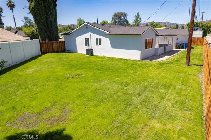 7630 Minstrel, Canoga Park, California 91304