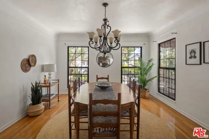 6122 W 6th Street, Los Angeles, California 90048