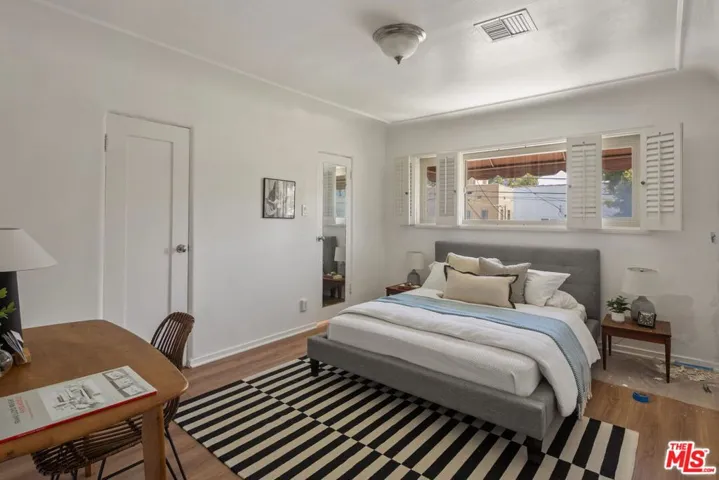 6122 W 6th Street, Los Angeles, California 90048