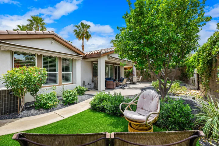 60477 Desert Shadows Dr.