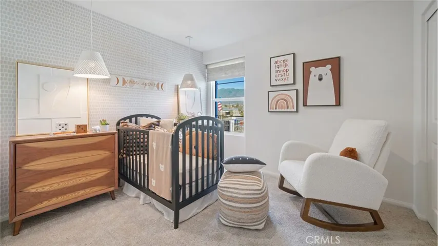 MODEL HOME