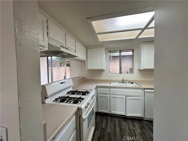 Unit 6: Kitchen