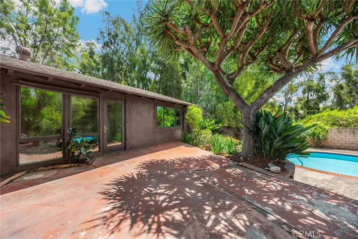 15304 Carretera, Whittier, California 90605
