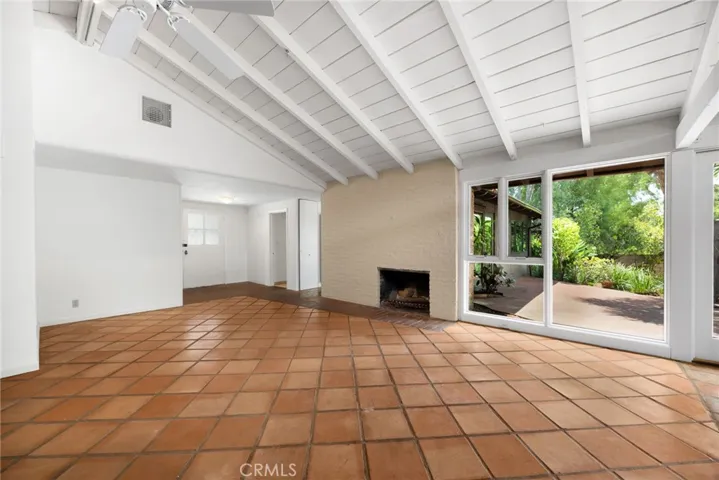 15304 Carretera, Whittier, California 90605