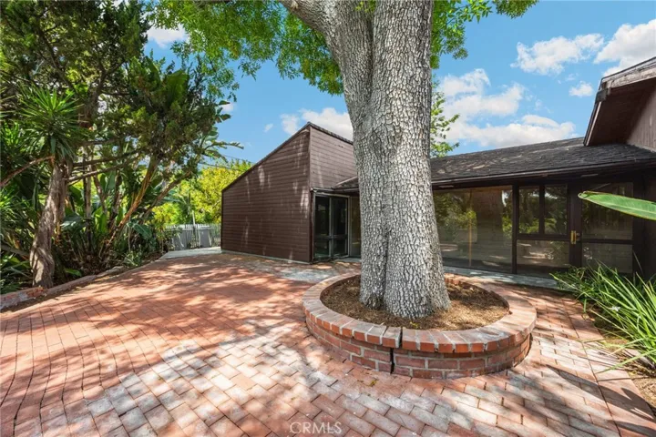 15304 Carretera, Whittier, California 90605