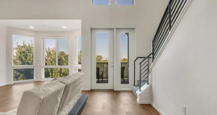 912 Campisi Way 402, Campbell, California 95008