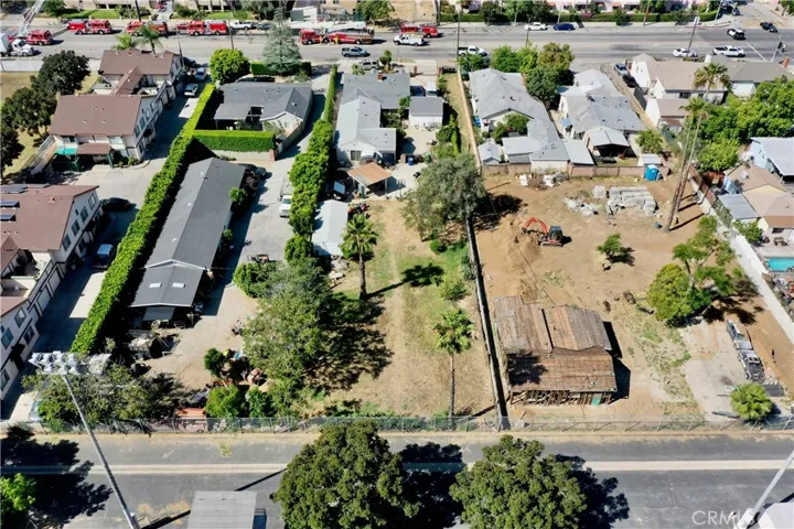 With this much land, the possibilities are wide open—subdivide, add units, or design a custom project that maximizes value.