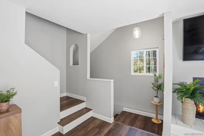 3793 Balboa Ter A, San Diego, California 92117