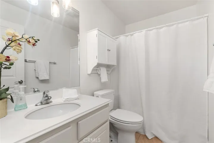Bathroom 2 offering full bath/shower combo