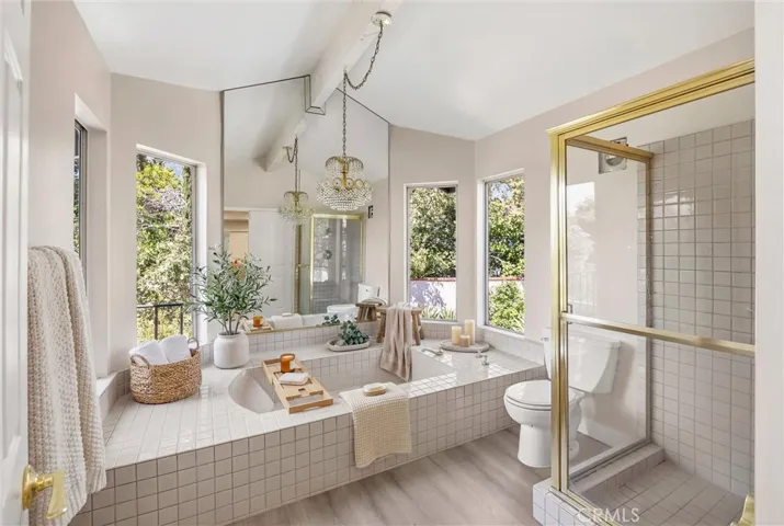 Virtual staged primary ensuite