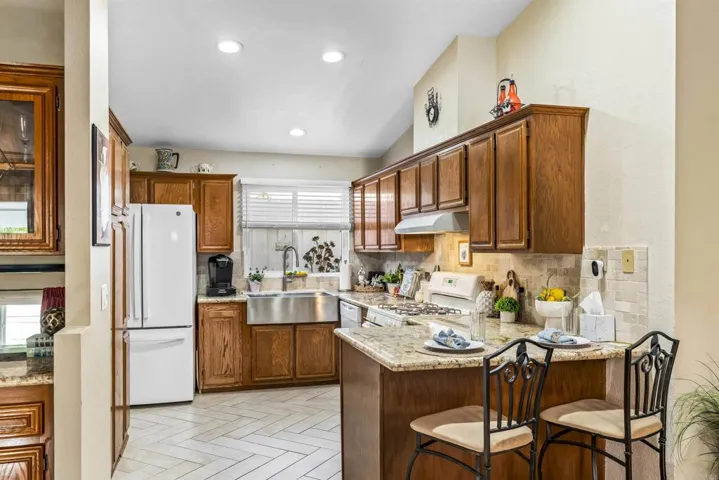 2010 W San Marcos Blvd #8, San Marcos, California 92078