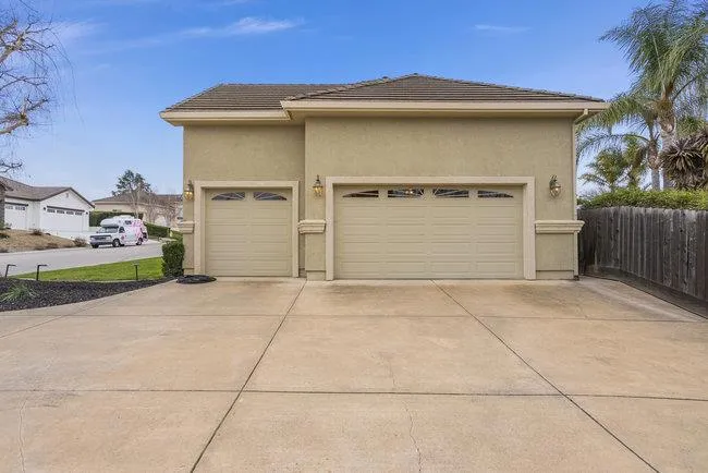 50 Ralphs Way, Hollister, California 95023