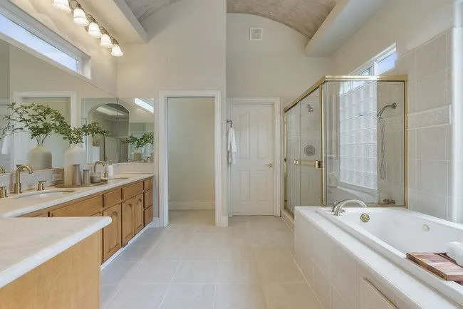 50 Ralphs Way, Hollister, California 95023