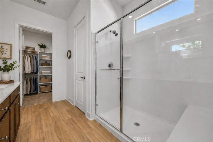 PRIMARY SUITE BATH
