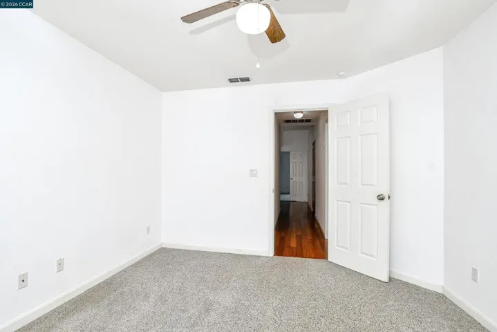 196 Bittercreek Dr, Folsom, California 95630