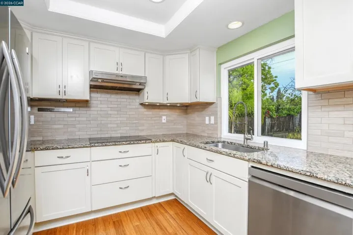 196 Bittercreek Dr, Folsom, California 95630