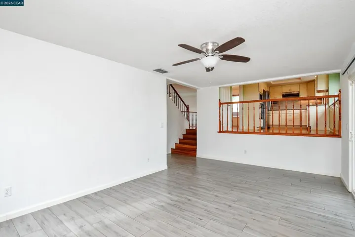 196 Bittercreek Dr, Folsom, California 95630