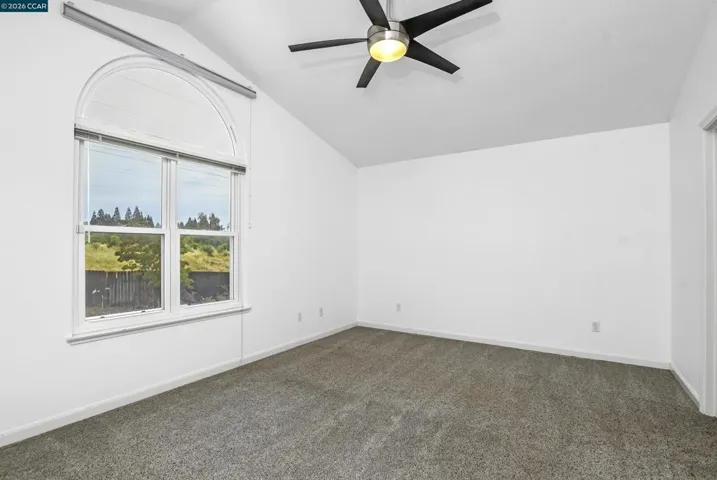 196 Bittercreek Dr, Folsom, California 95630