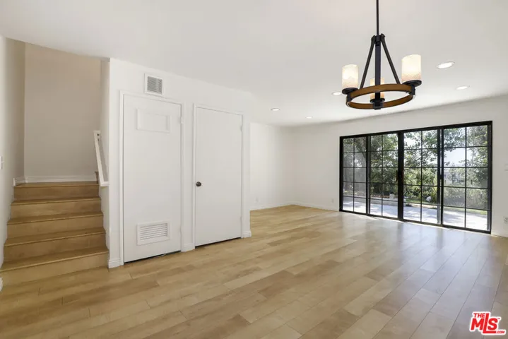 11311 Tampa Avenue 30, Porter Ranch, California 91326
