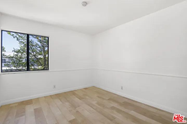 11311 Tampa Avenue 30, Porter Ranch, California 91326