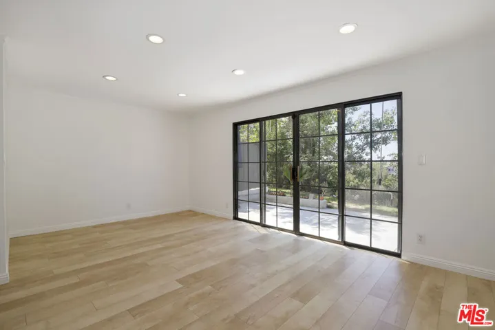 11311 Tampa Avenue 30, Porter Ranch, California 91326
