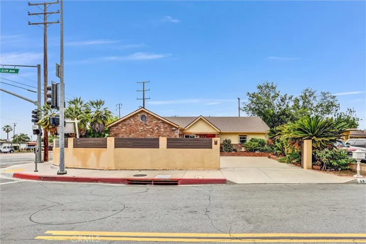 5203 N Enid Avenue, Azusa, California 91702